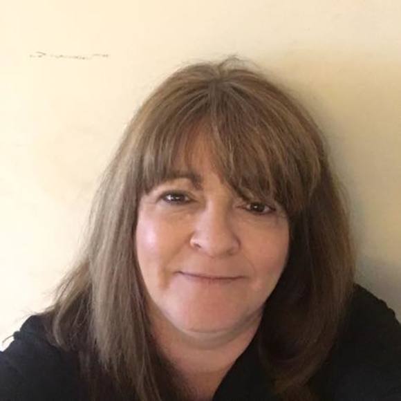 Meet your Posher, Tracy - Picture 1 of 1